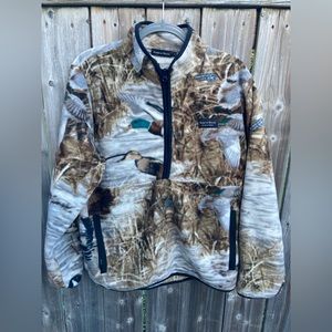 Duck camo quarter zip fleece